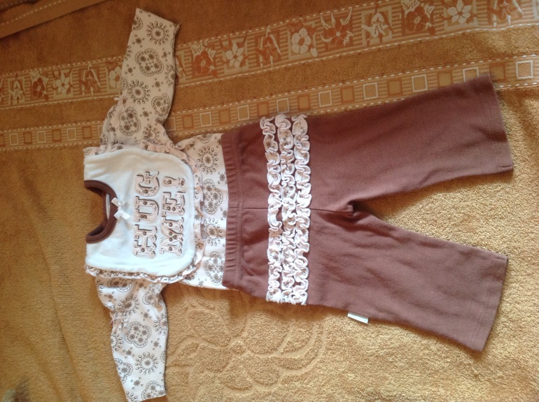 Нарядные вещи новые и бу. боди, штаны с рюшками