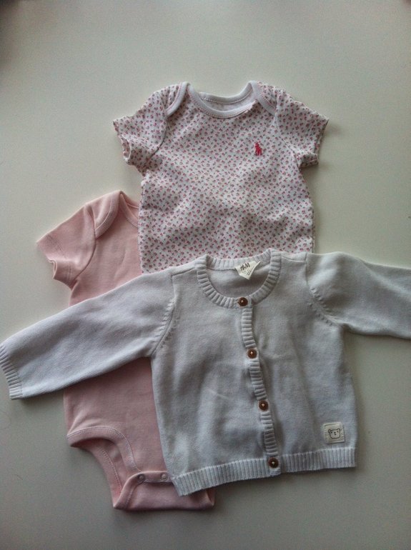 Хвастушки от Варюшки или наши самые первые вещички..:)