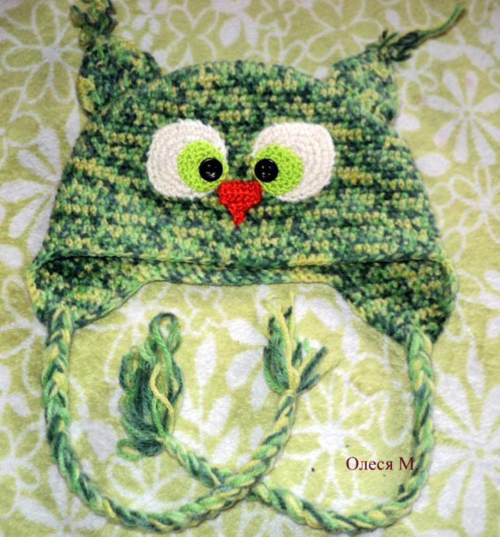 Шапка - из совы в монстрика.