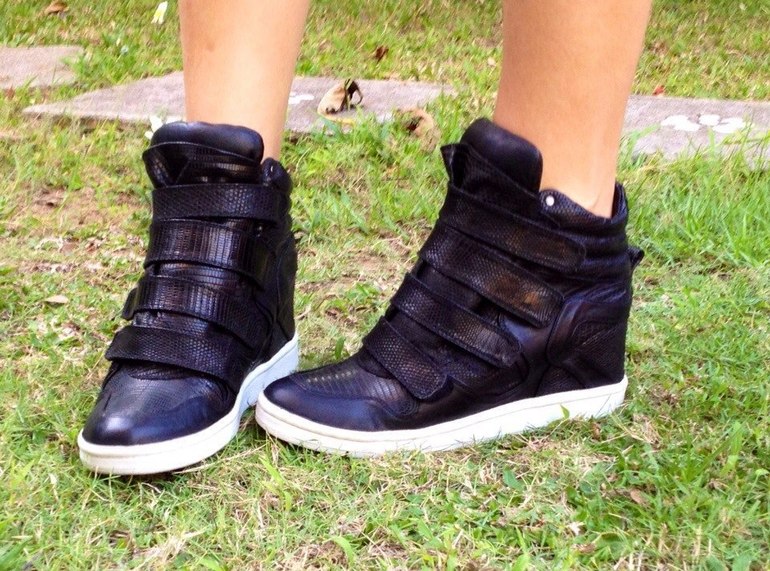 Изделия ручной работы из кожи питона, крокодила, ската и др. на заказ по индивидуальным размерам