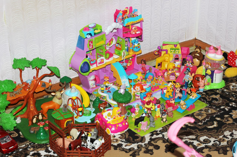 Наши любимые  игрушки (очень очень много фото)