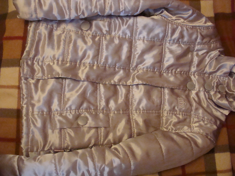 Продаю вещи на девочку 10-12 лет по символической цене!