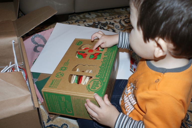 Обзор коробочки АистБокс декабря "Готовимся к Новому году!"