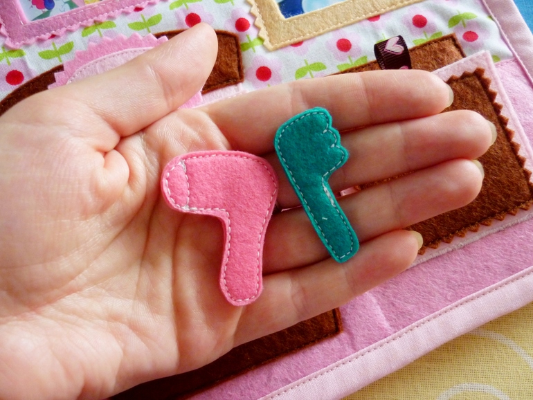 Кукольный домик-сумочка.