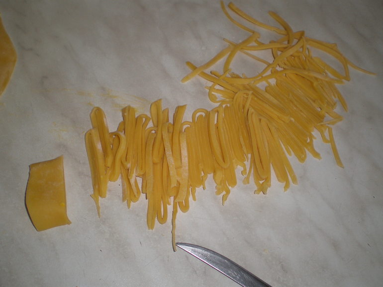 Лапша домашняя обыкновенная (фото рецепт)