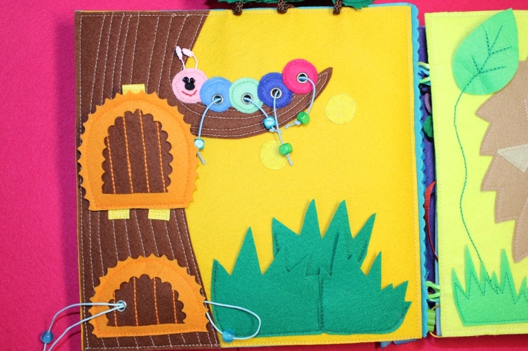 Развивающая книжка.