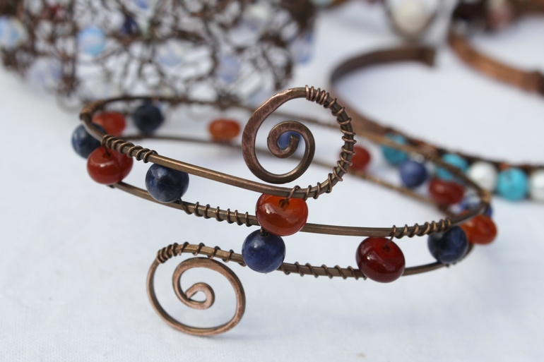 Мастерицы, руководельницы, аууу!!!