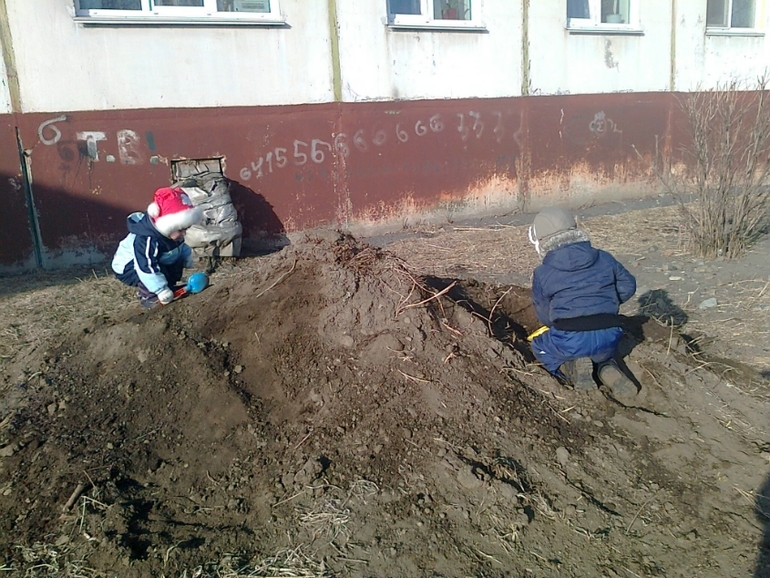 Насыщенный март