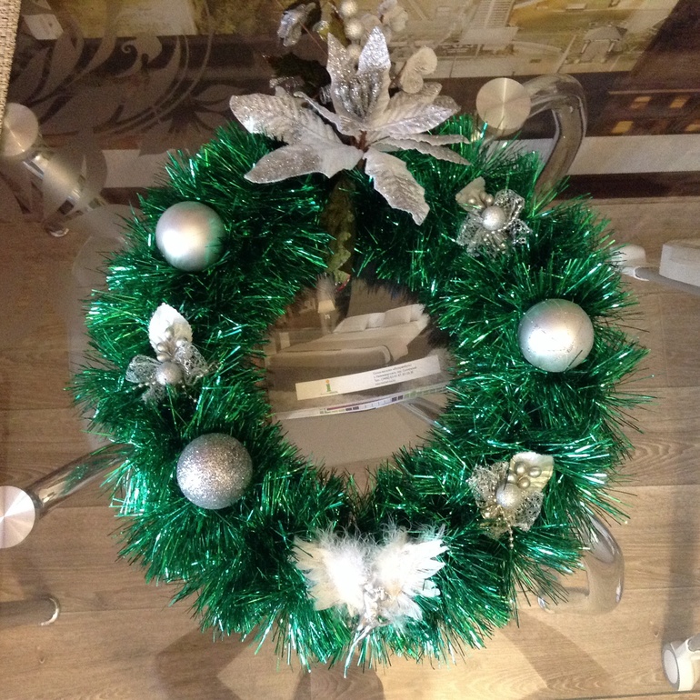 Новогодний веночек