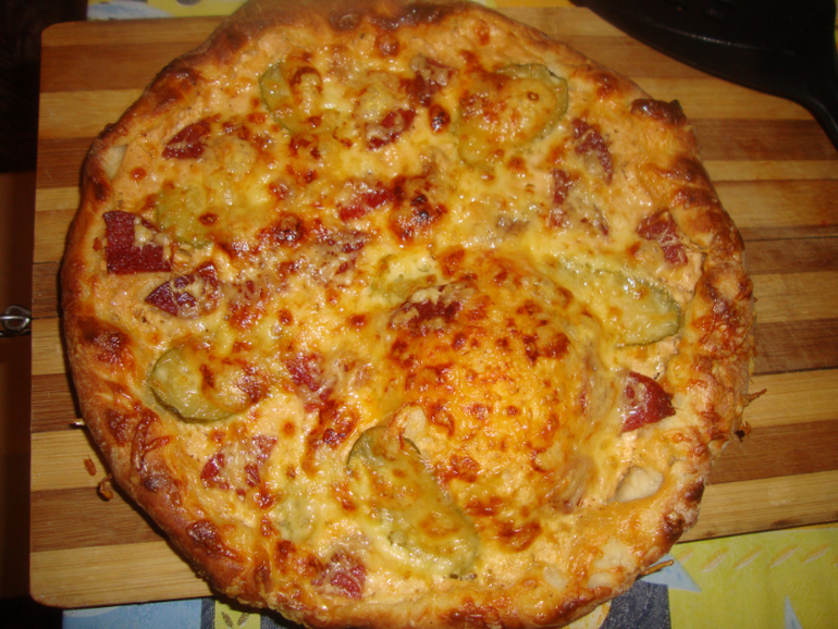 Немного нас :)