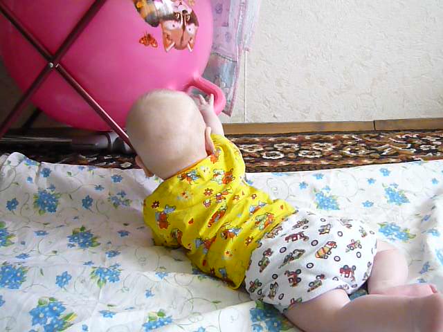 5 месяцев и 3 дня, поход в поликлинику и о прикорме...