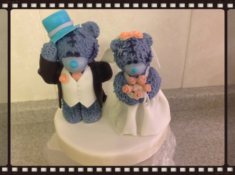 Свадебный торт с мишками