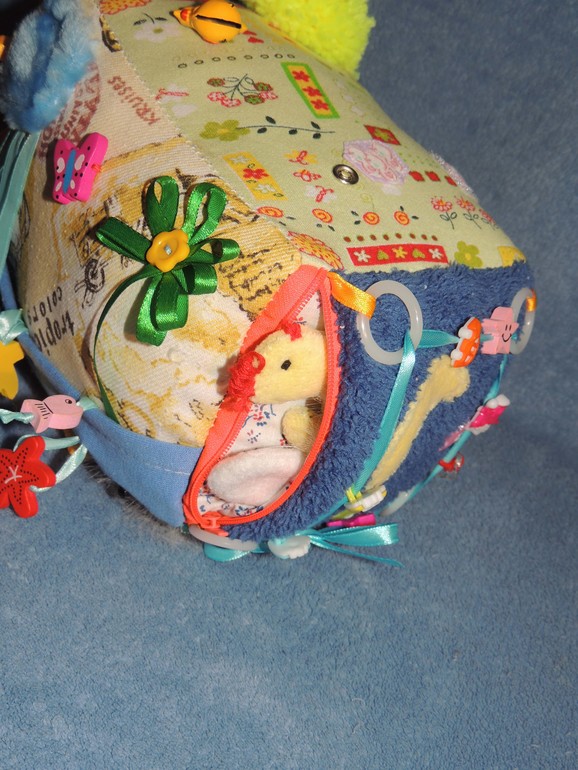 Вот... Кубик смастерили... Оцените, плиз...)))