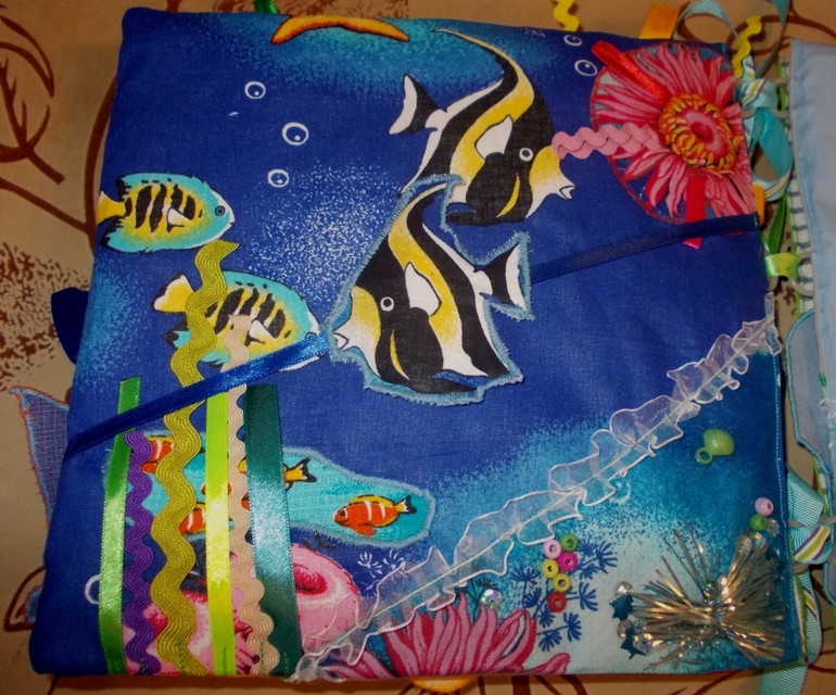 Книжка для двух братиков.