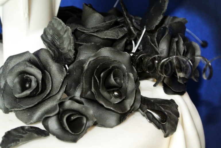 Черно-белый свадебный