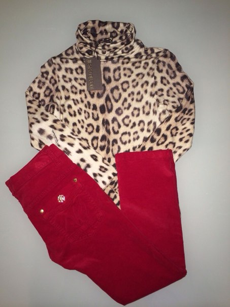 Новое Roberto Cavalli, для девочки р. 6 лет!Добавила)