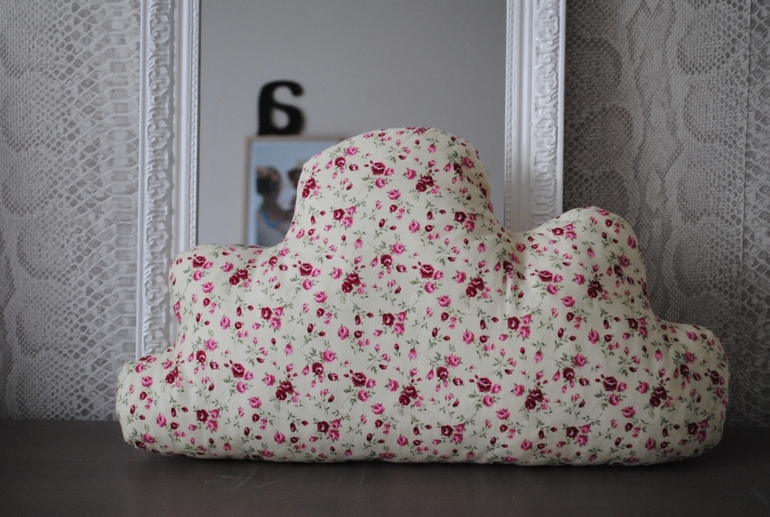 Декоративные подушки Облака