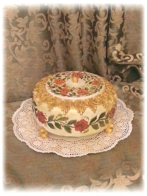 Шкатулка (Прага вместо золота и брильянтов)