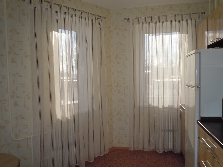 Занавески на кухне ......Ваше мнение???