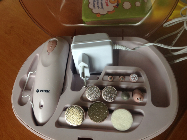 Набор маникюра и педикюра. Отдам за 750руб