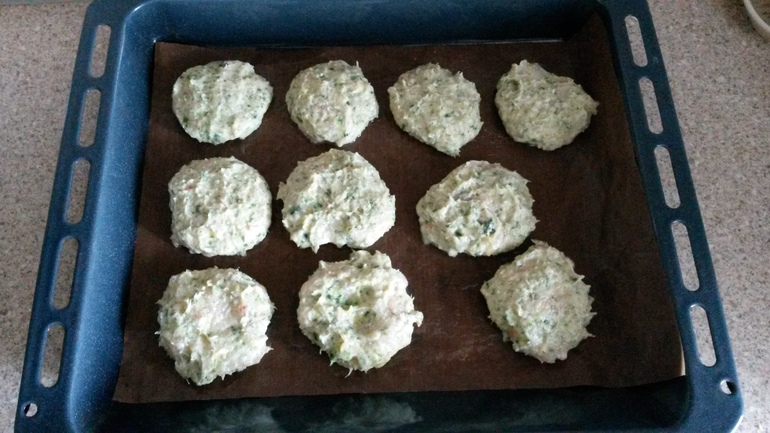 Рыбные котлеты в духовке.