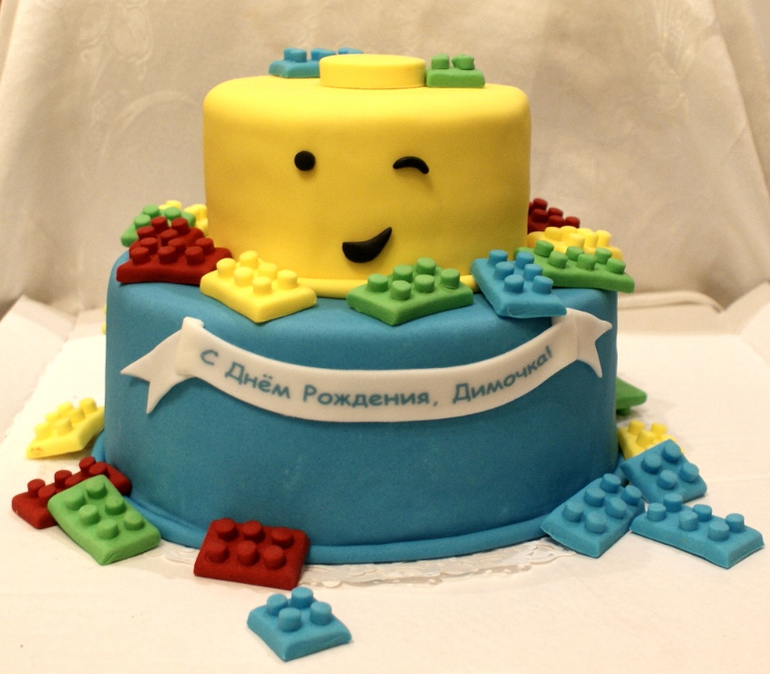 Выкладываю сразу много тортиков)