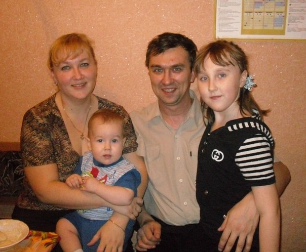 МОЕМУ ЛЮБИМОМУ МУЖЧИНЕ СЕГОДНЯ ТРИ!!!!!!