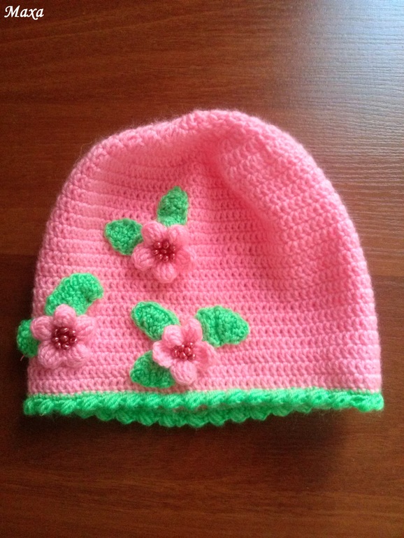 Первая шапочка!