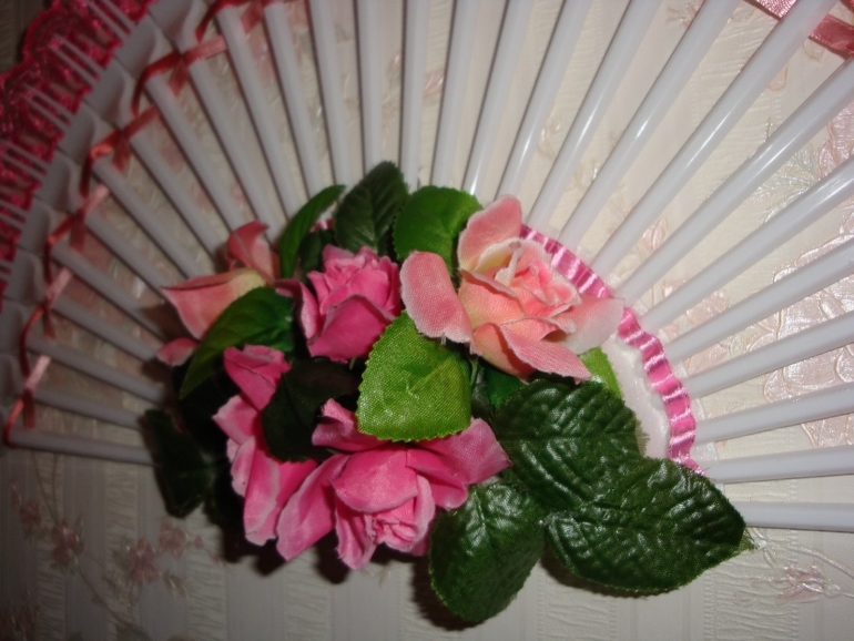 Ну куда же без вееров из вилок?)