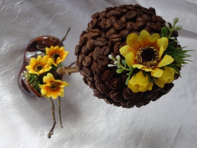 Кофейные топиарии. Подготовка к 8-му марта продолжается (много фото)