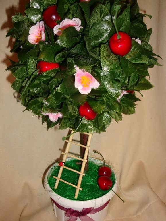 Ягодное настроение - топиарии (много фото)