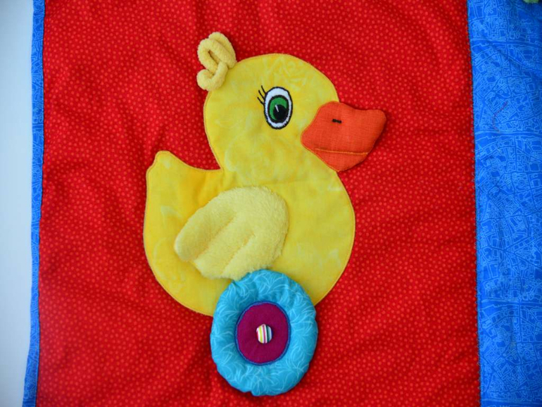 Развивающий коврик Веселая гусеница !!!