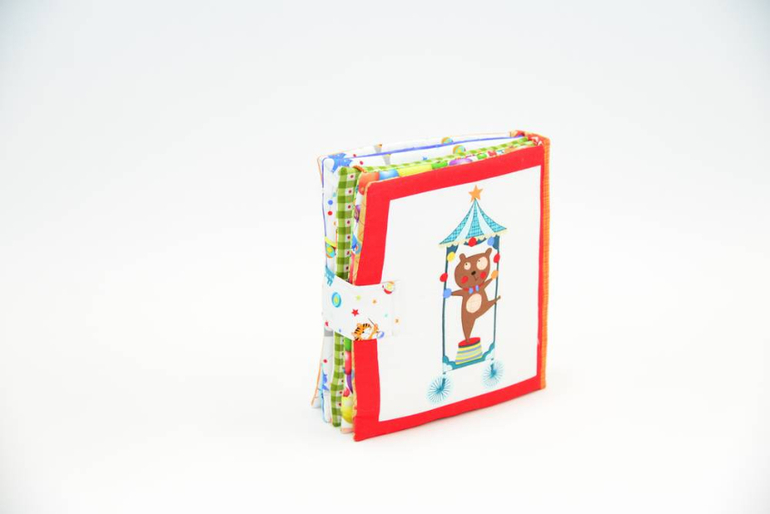 Развивающая книжка ЦИРК