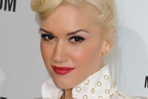 Молодые мамы - к кому из звёзд уже прилетел аист?