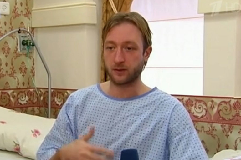 После операции на спине Плющенко снова сможет кататься