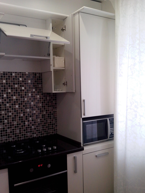 А можно я похвастаюсь кухней?