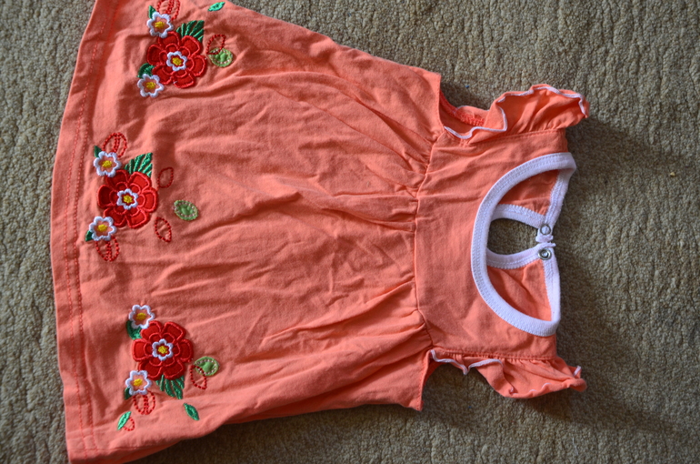 Летнее платье на 6 - 12 мес. 100 руб