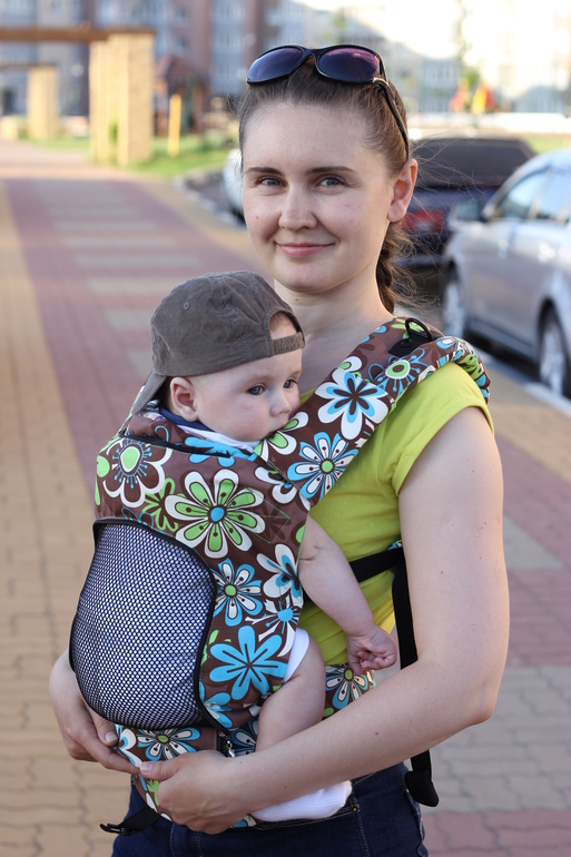 Эргорюкзак. Наш первый опыт. Правильно ли сидит ребенок?