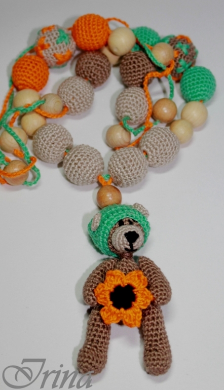 Слингобусы и браслетики.