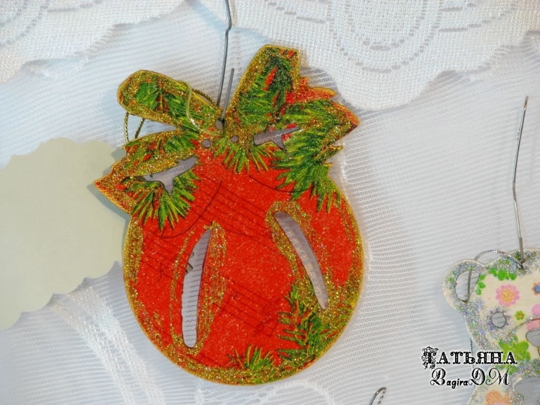 Вторая часть моих предновогодних работ.