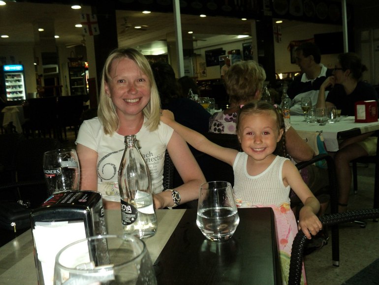 Помогите подобрать прическу,пожалуйста!