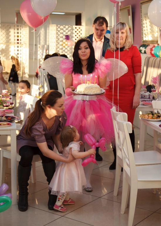 4 года: праздник для Принцесс)