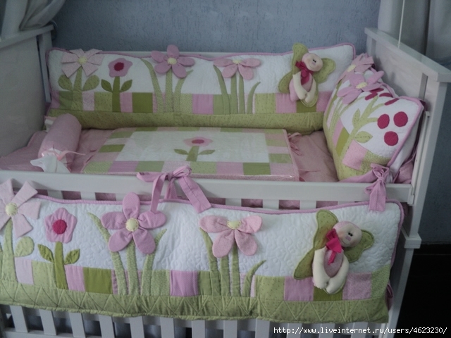 Мамочки, подскажите, как сшить эту прелесть на выписку в начале сентября.