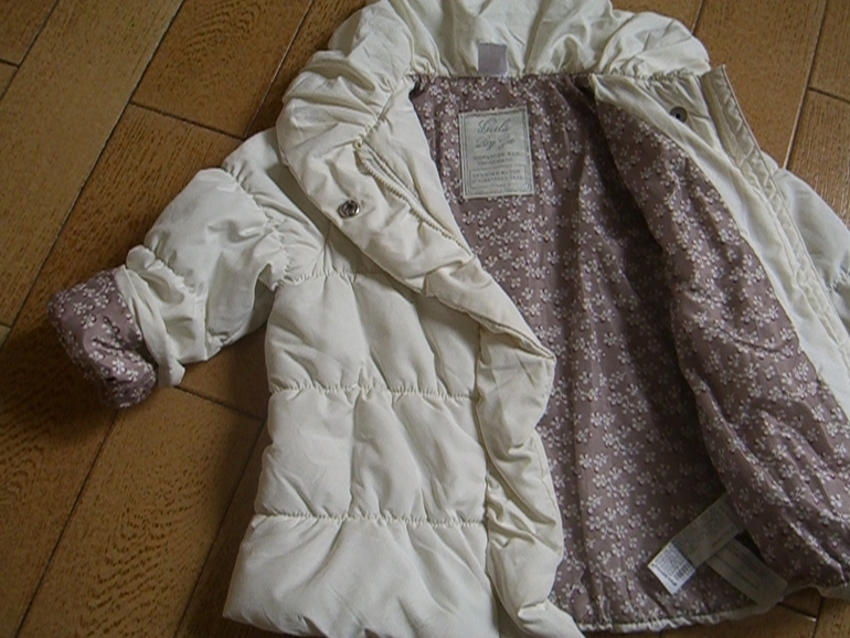 Куртка дд "Zara" р.94 см весна-осень 800 руб.