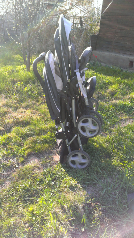 Коляска для погодок Graco Stadium Duo