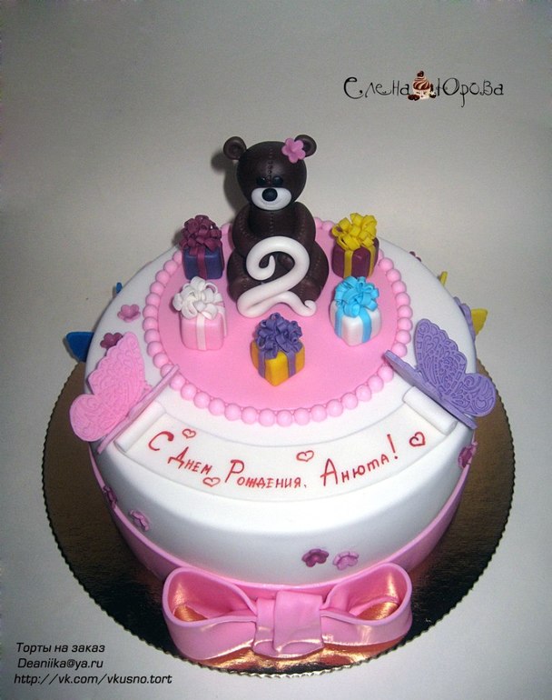 Торт с мишкой