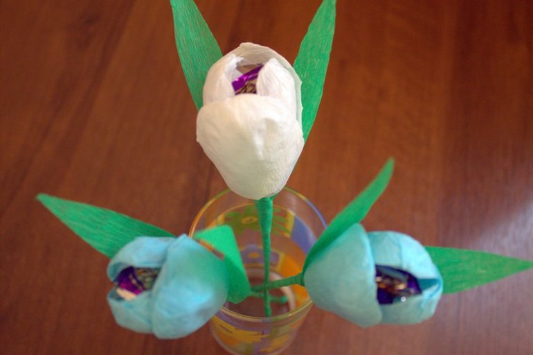 Первые крокусы