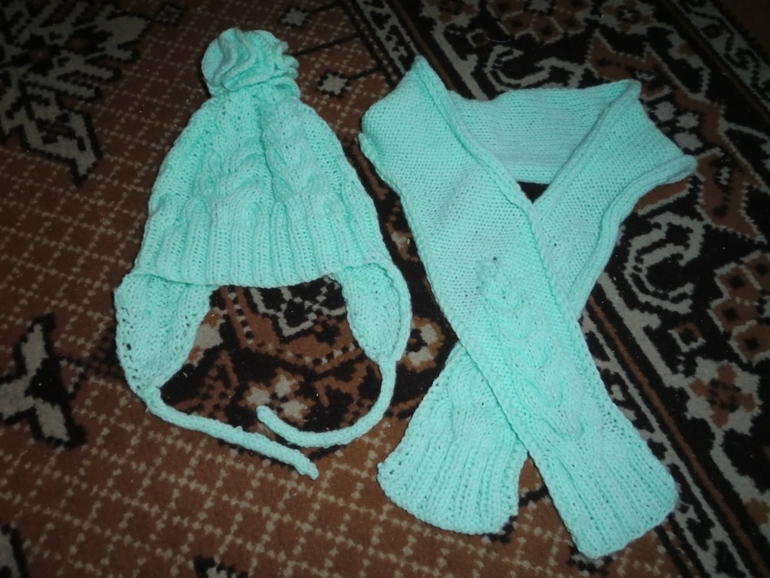 Шапулька с косами