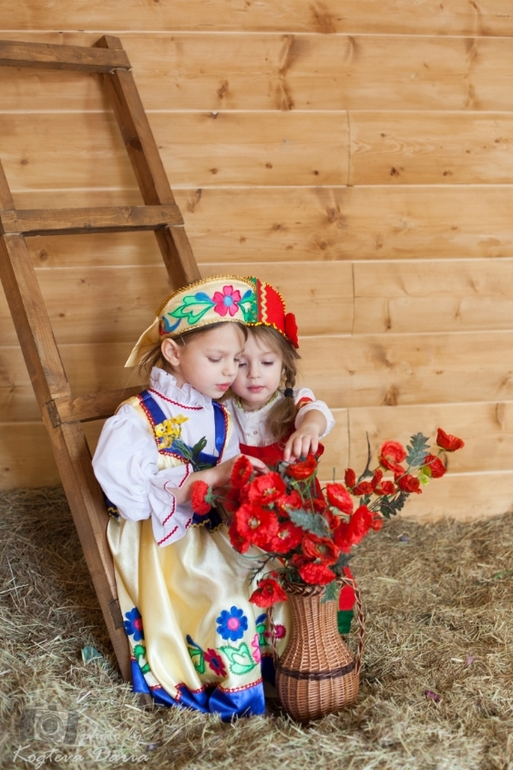 Девчата