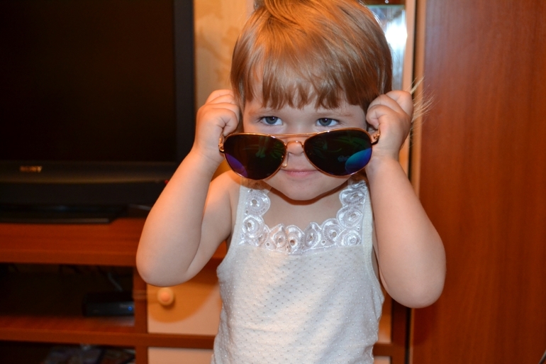 Моей куколке год и десять